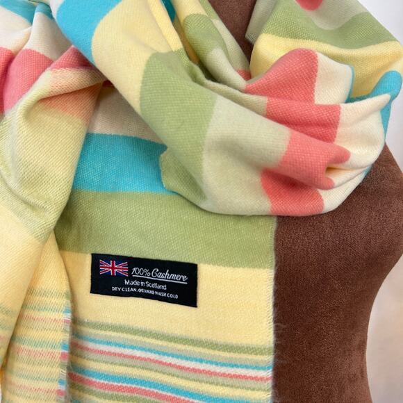 100% Cashmere Scarf Made in Scotland Multi-Color Fringed - Picture 4 of 7